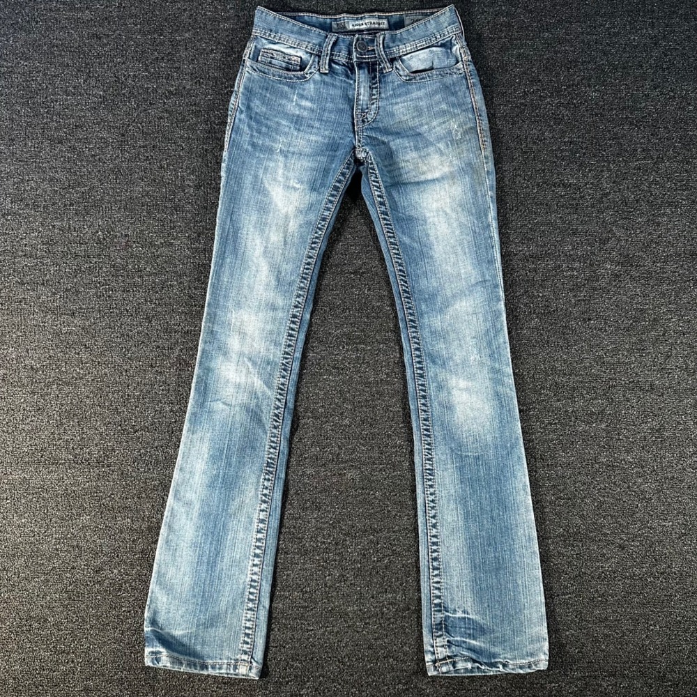 BKE Aiden Straight Jeans Womens 24R Light Wash Blue Good Distressed Denim